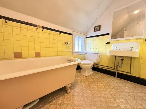 15 Hastings Court Charlestown NH 03603