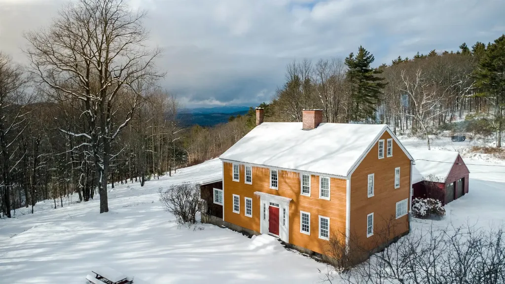 35 Pinnacle Ridge Road Meredith NH 03253
