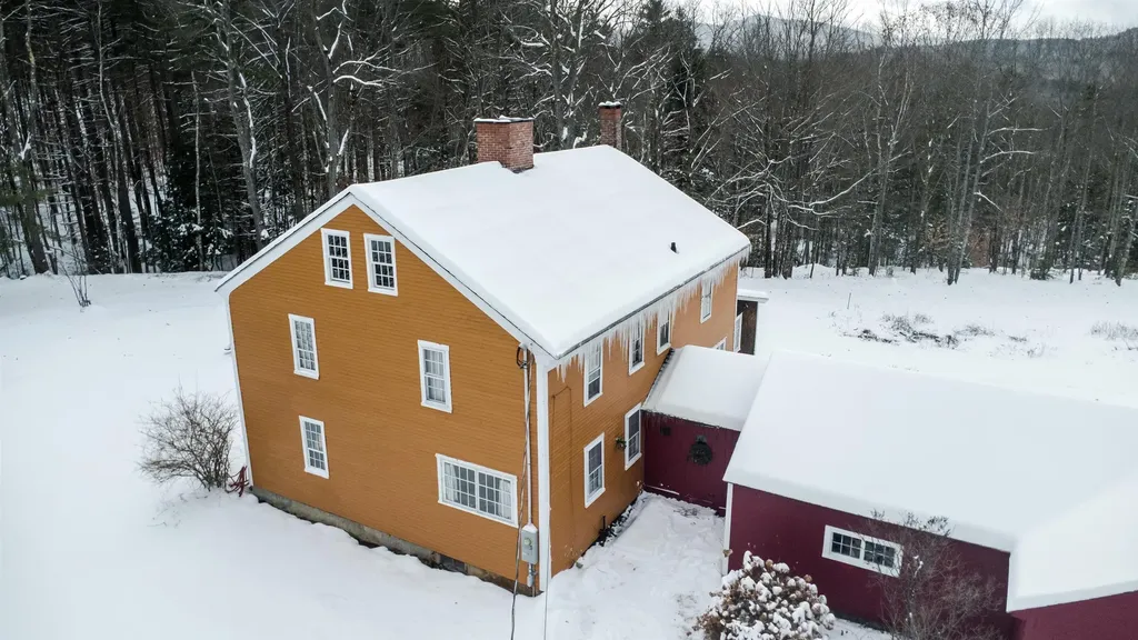 35 Pinnacle Ridge Road Meredith NH 03253