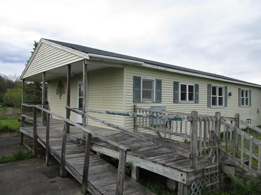 56 Danyow Drive Addison VT 05491
