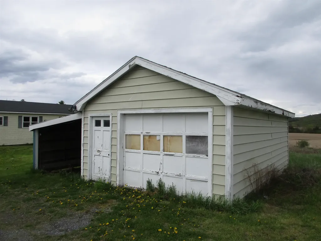 56 Danyow Drive Addison VT 05491