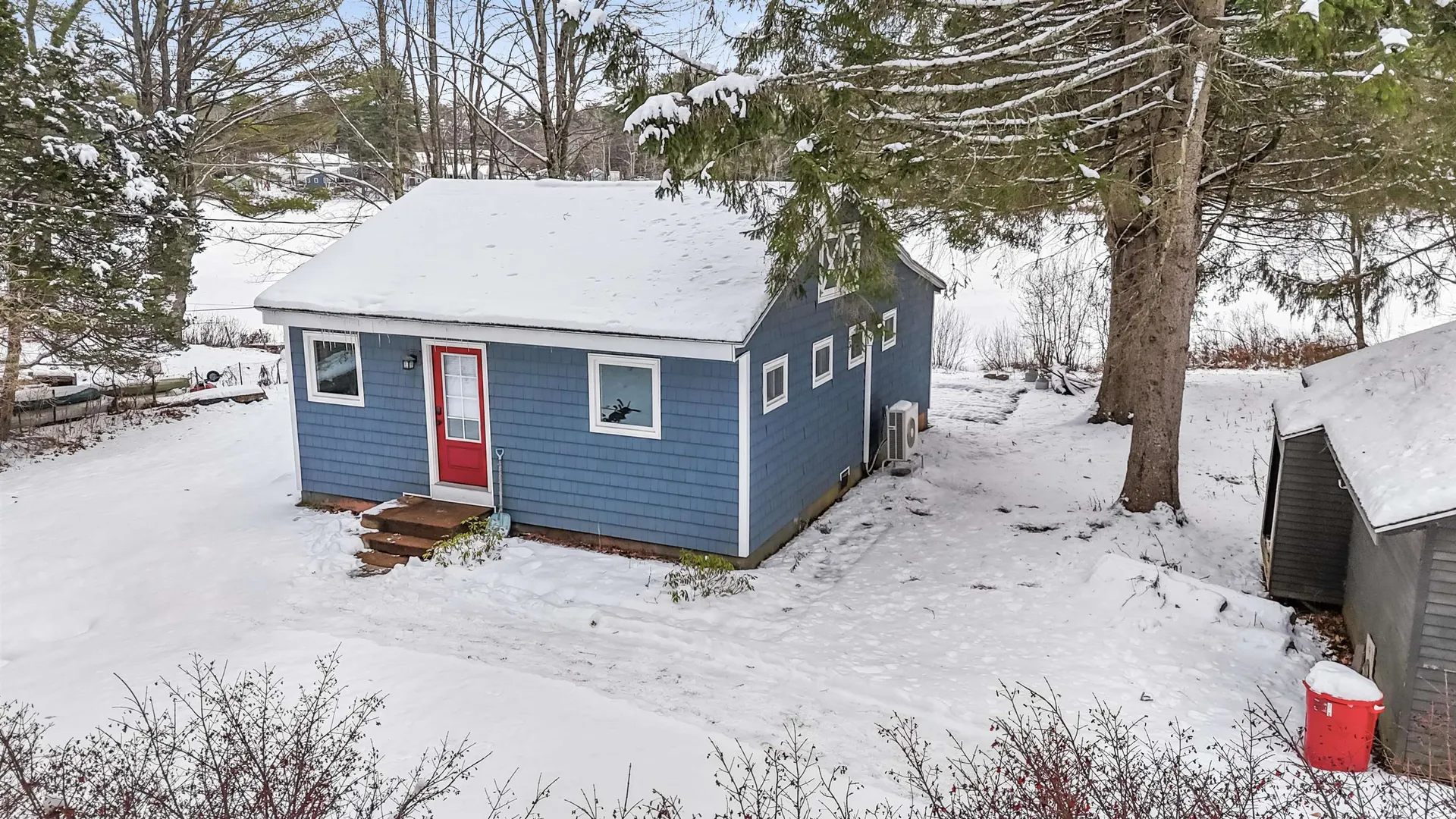 23 Hammond Road Deerfield NH 03037