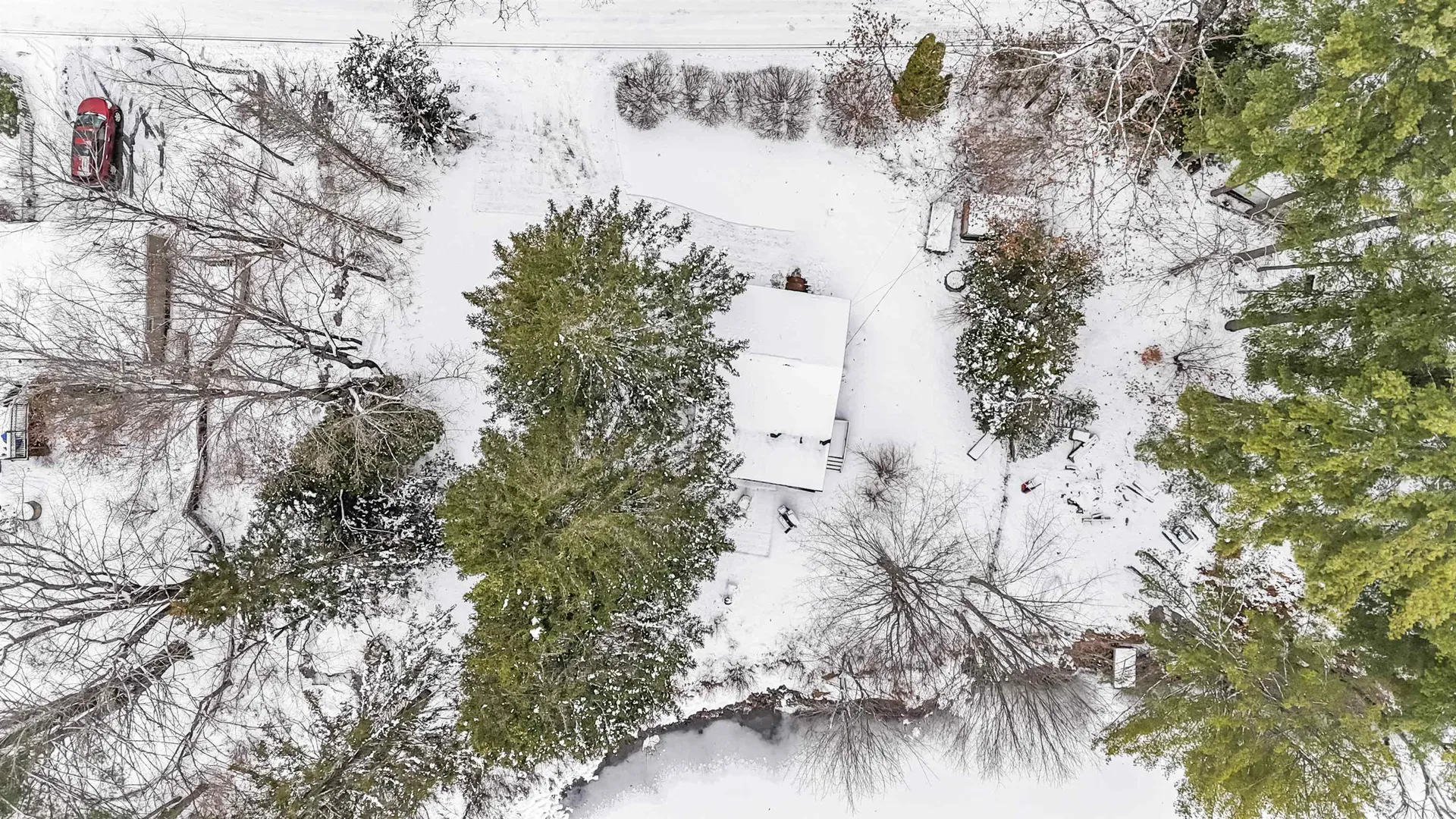 23 Hammond Road Deerfield NH 03037