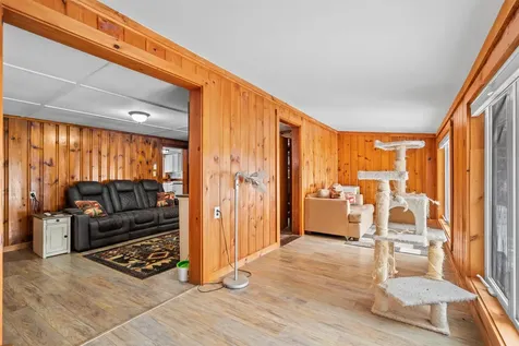 23 Hammond Road Deerfield NH 03037