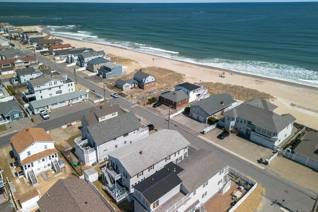 108 Ocean Drive Seabrook NH 03874