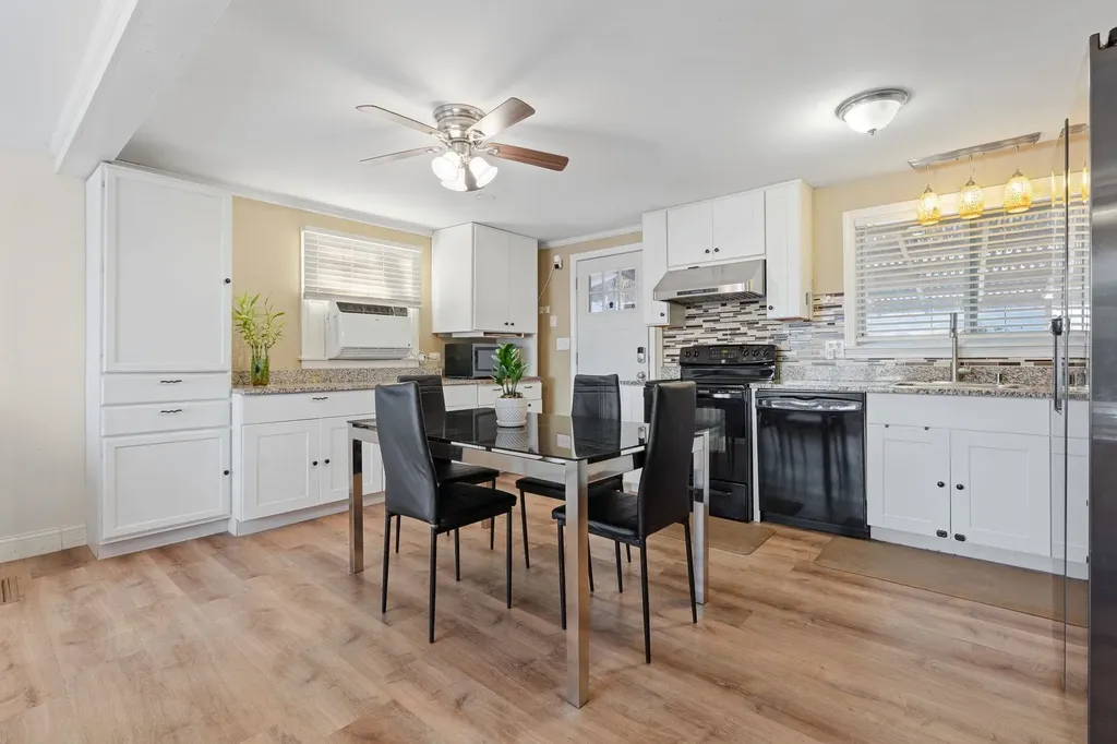 2 Brandywine Drive Hooksett NH 03106