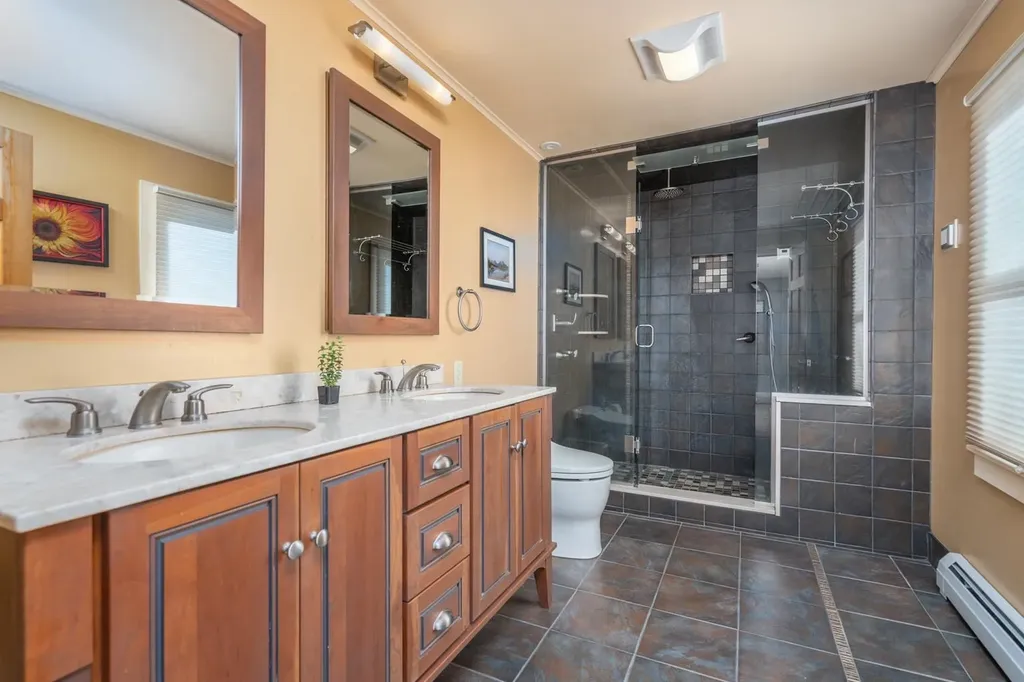 184 Deerfield Road Nottingham NH 03290