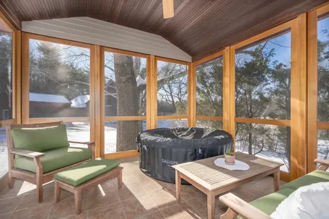 184 Deerfield Road Nottingham NH 03290