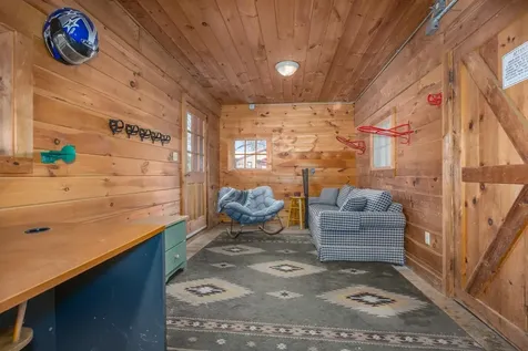 184 Deerfield Road Nottingham NH 03290