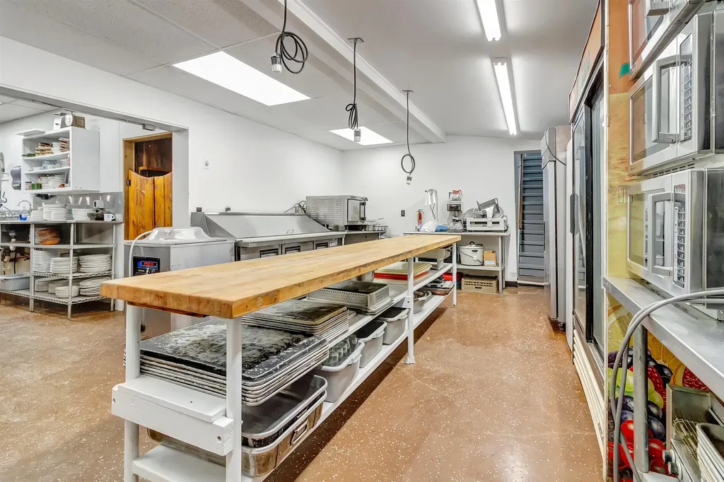 36 U.s. Route 4 Bridgewater VT 05034