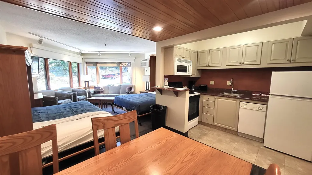 90 Loon Mountain Road Lincoln NH 03251