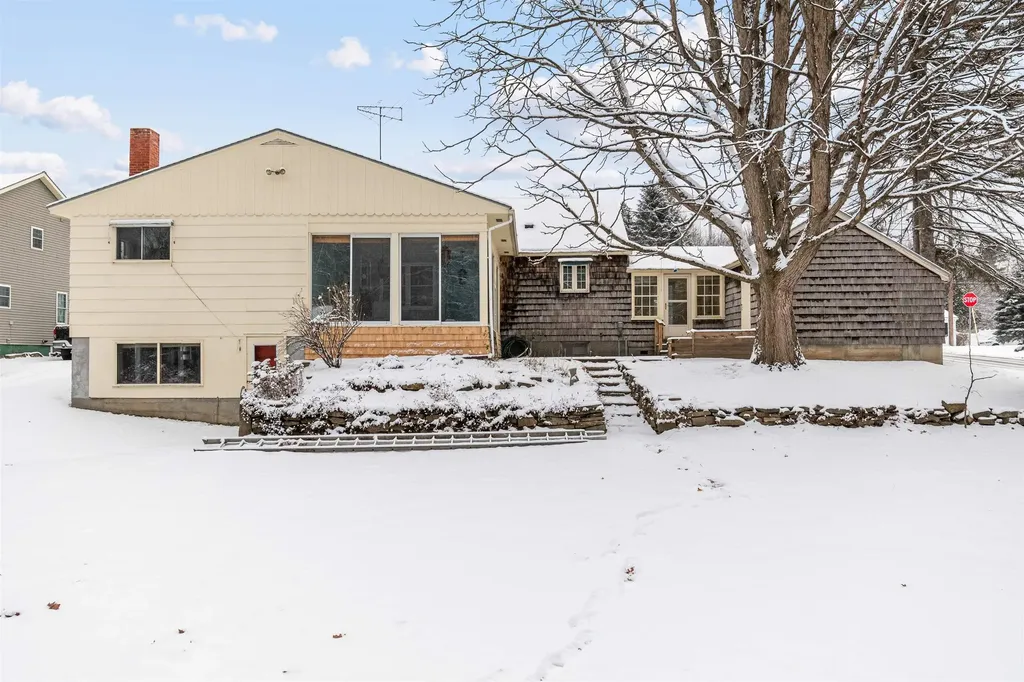 39 Spring Street Swanton VT 05488