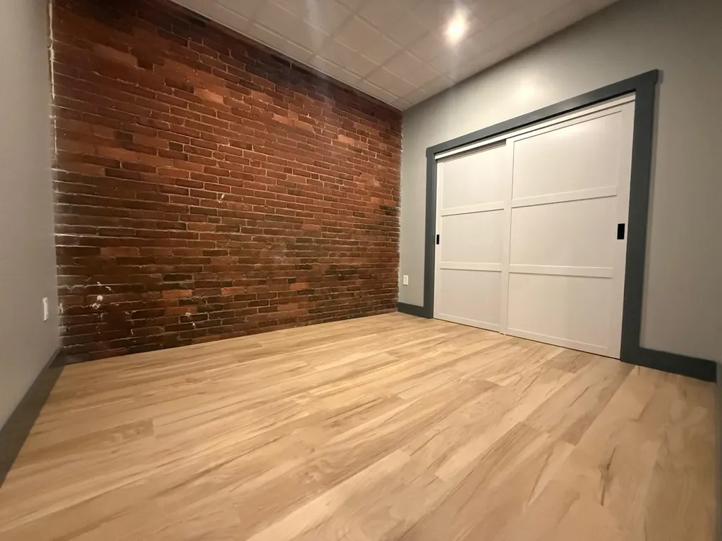 180 Emerald Street Keene NH 03431