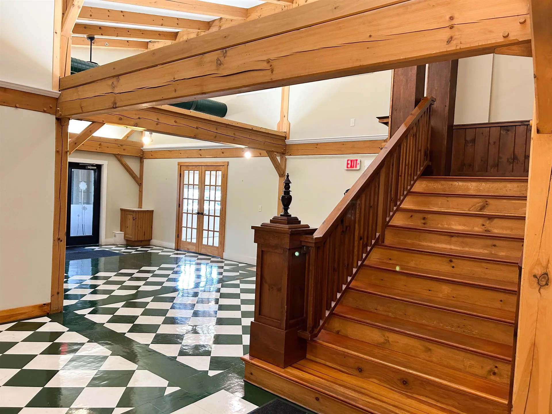 207 Main Street New London NH 03257