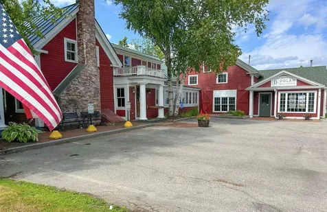 207 Main Street New London NH 03257