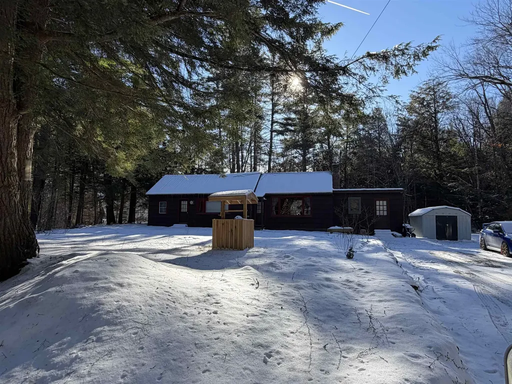 849 Knapp Pond Road Cavendish VT 05142