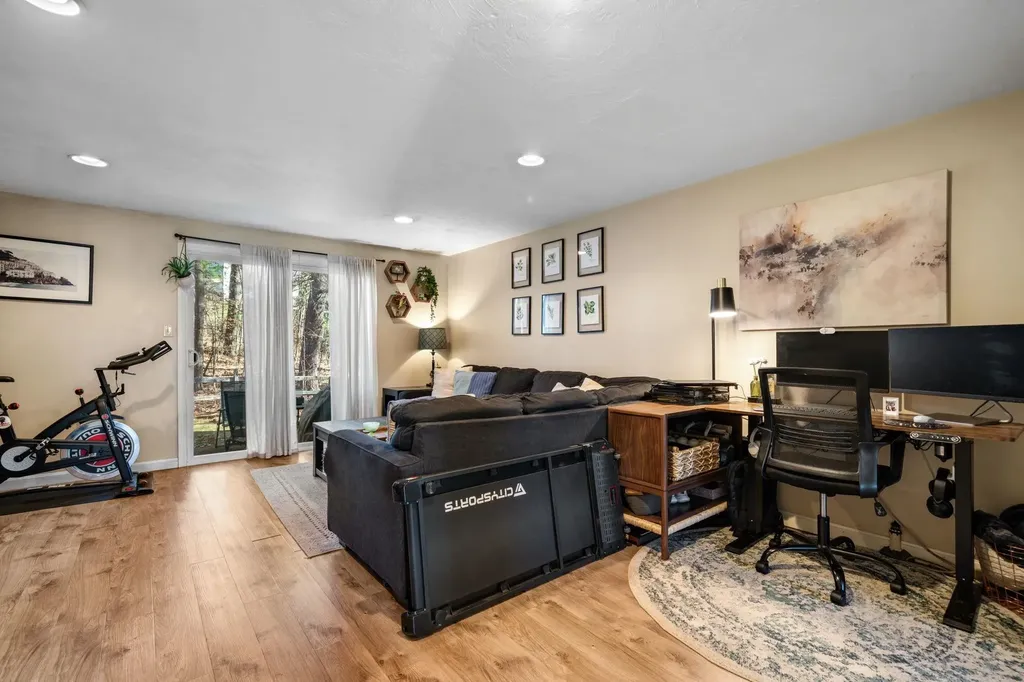 50 Edward J Roy Drive Manchester NH 03104