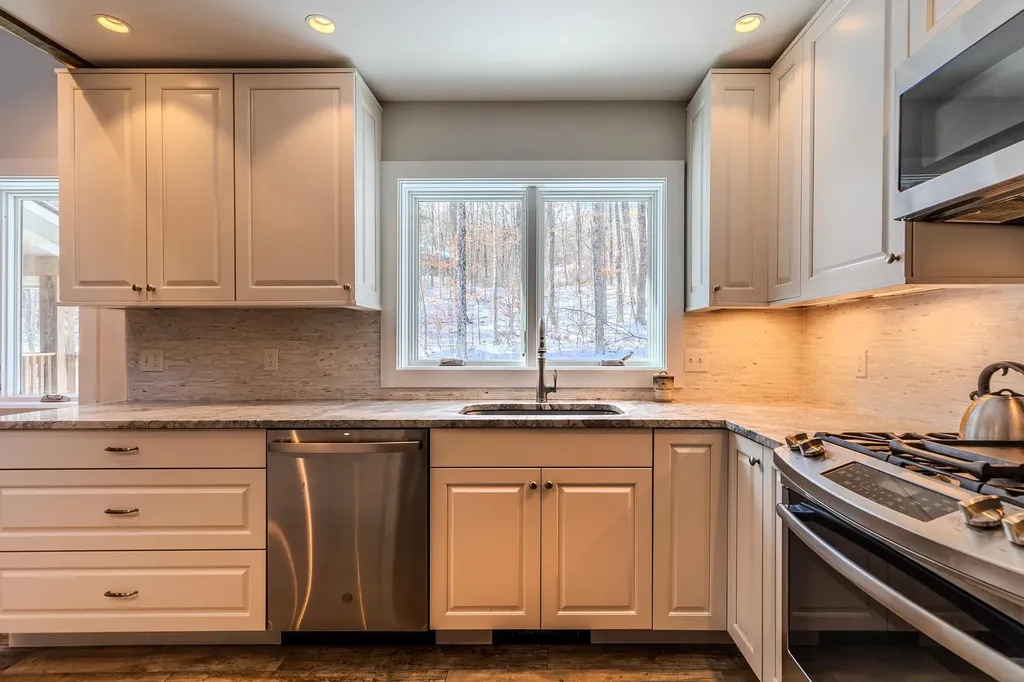 7 Roundtree Road Winhall VT 05340