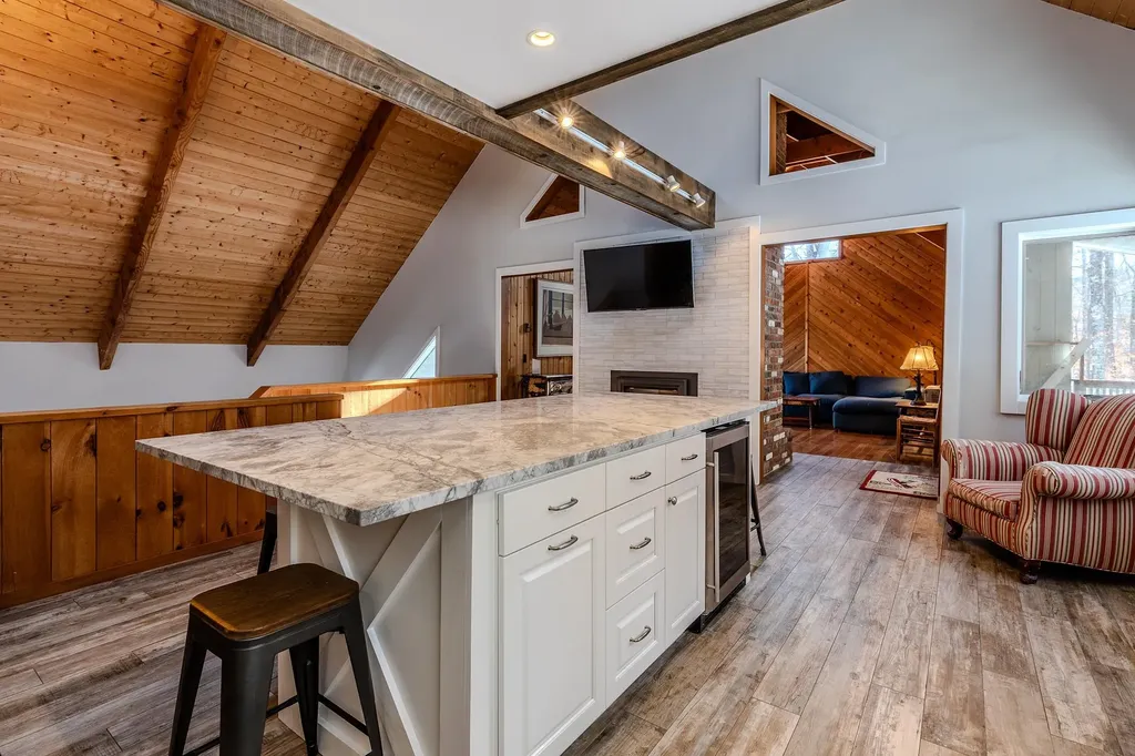 7 Roundtree Road Winhall VT 05340