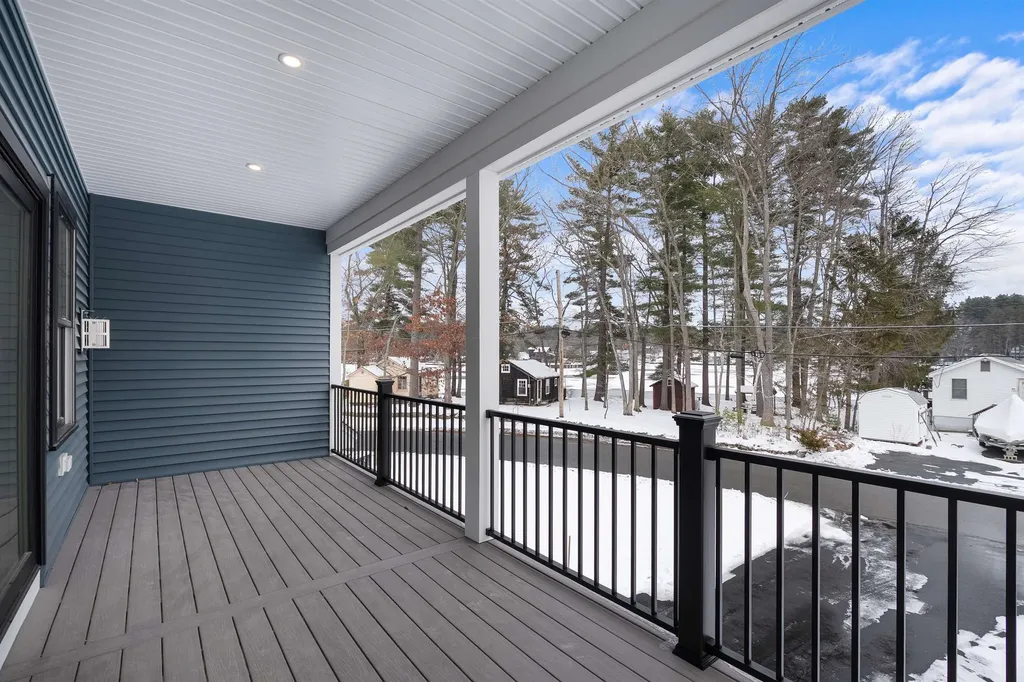 182 Shore Drive Salem NH 03079