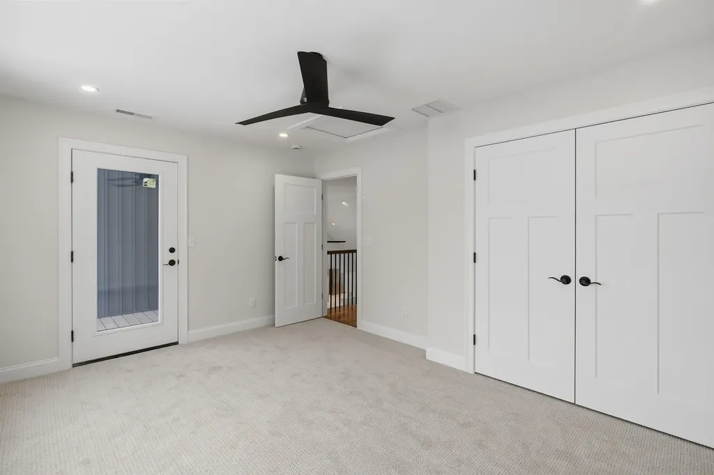 182 Shore Drive Salem NH 03079