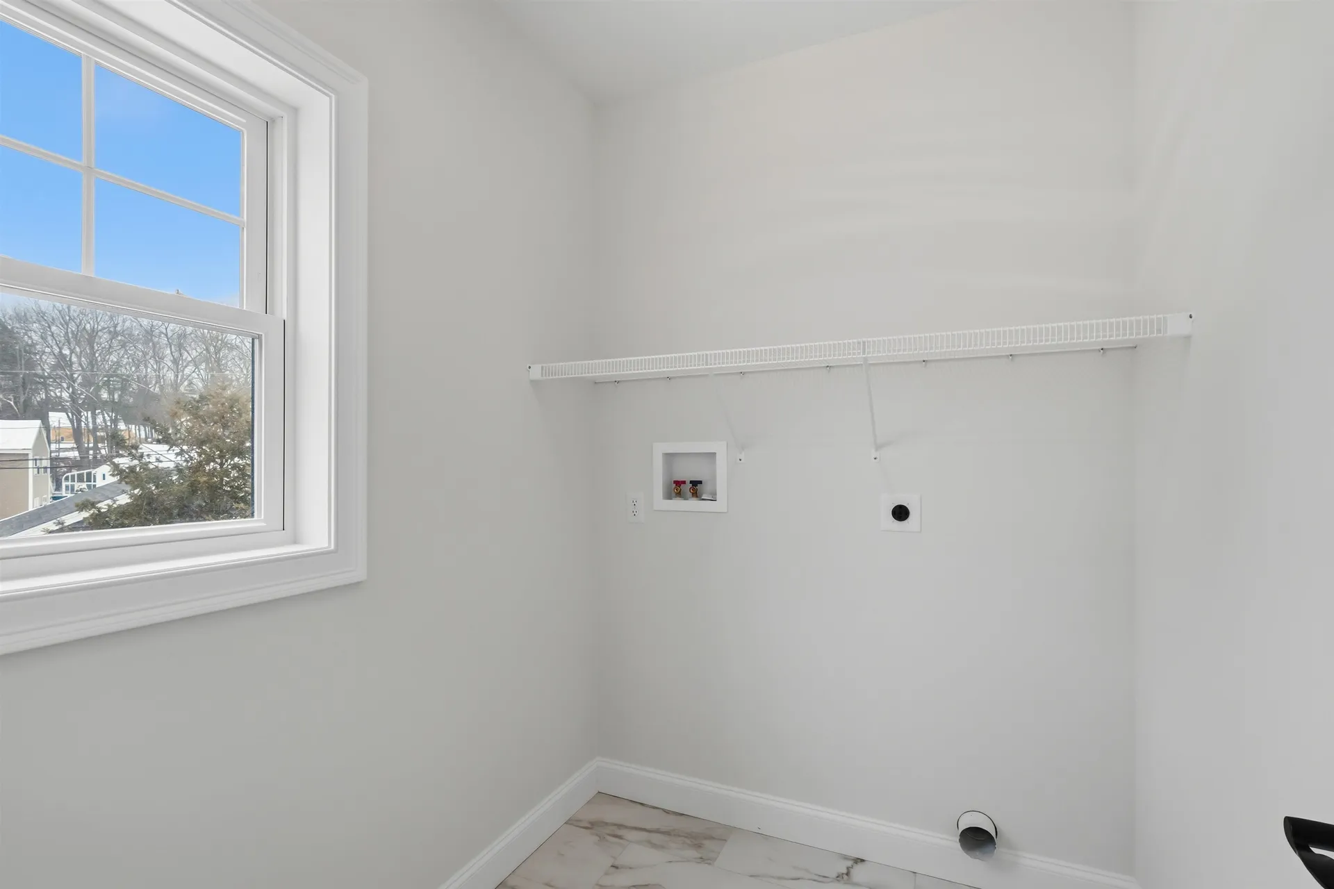 182 Shore Drive Salem NH 03079