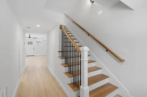 182 Shore Drive Salem NH 03079