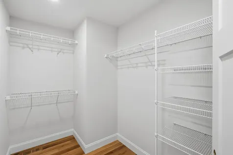 182 Shore Drive Salem NH 03079