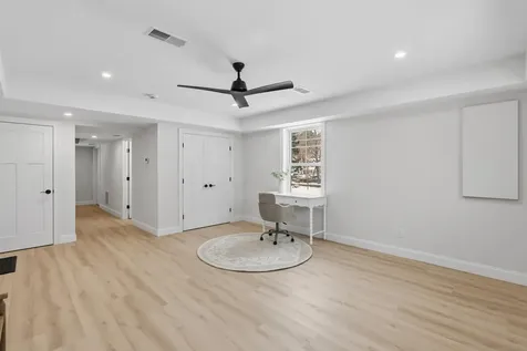 182 Shore Drive Salem NH 03079