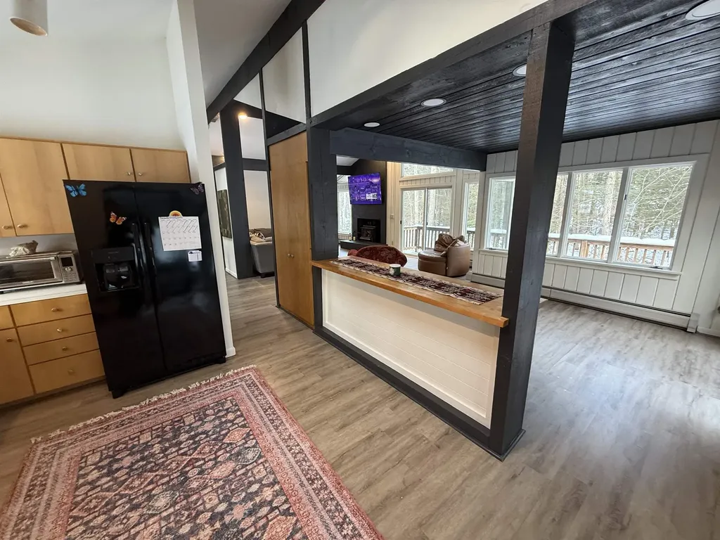 17 Foss Farm Road Durham NH 03824