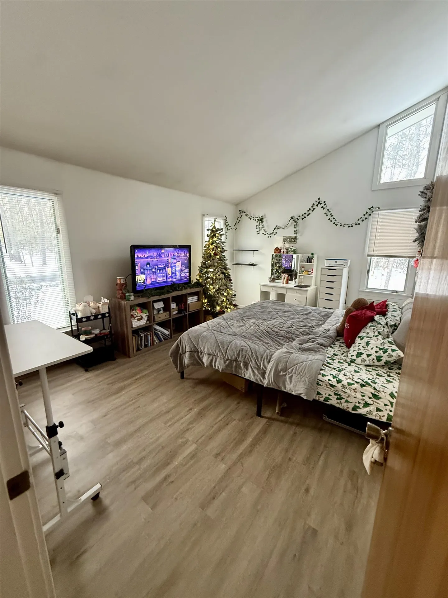 17 Foss Farm Road Durham NH 03824