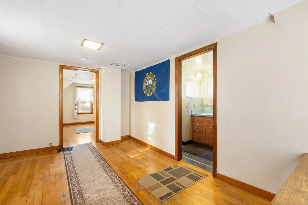 1816 Hutchins Street Berlin NH 03570