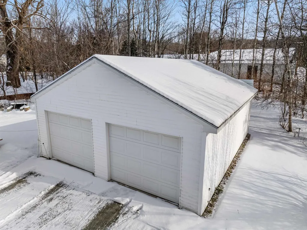 1816 Hutchins Street Berlin NH 03570