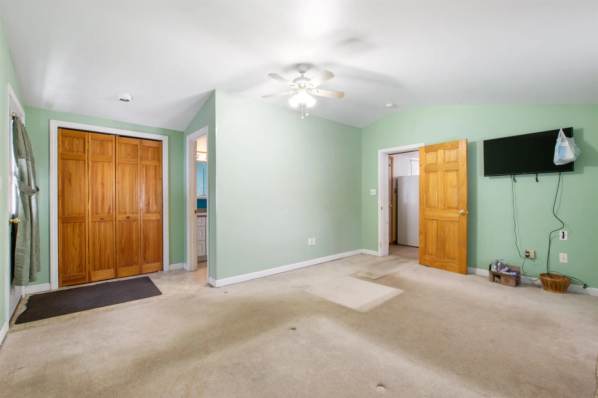 1816 Hutchins Street Berlin NH 03570