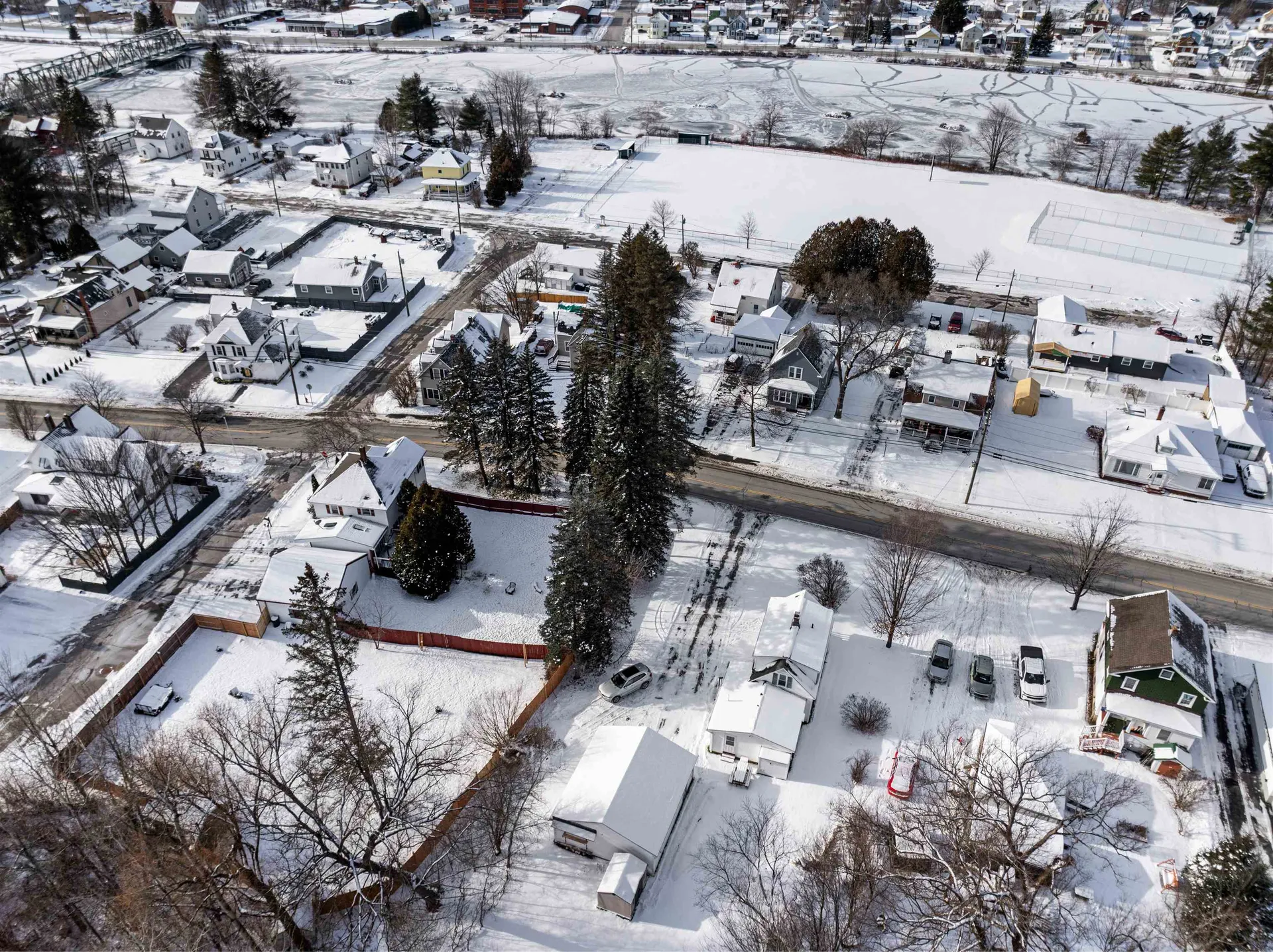 1816 Hutchins Street Berlin NH 03570