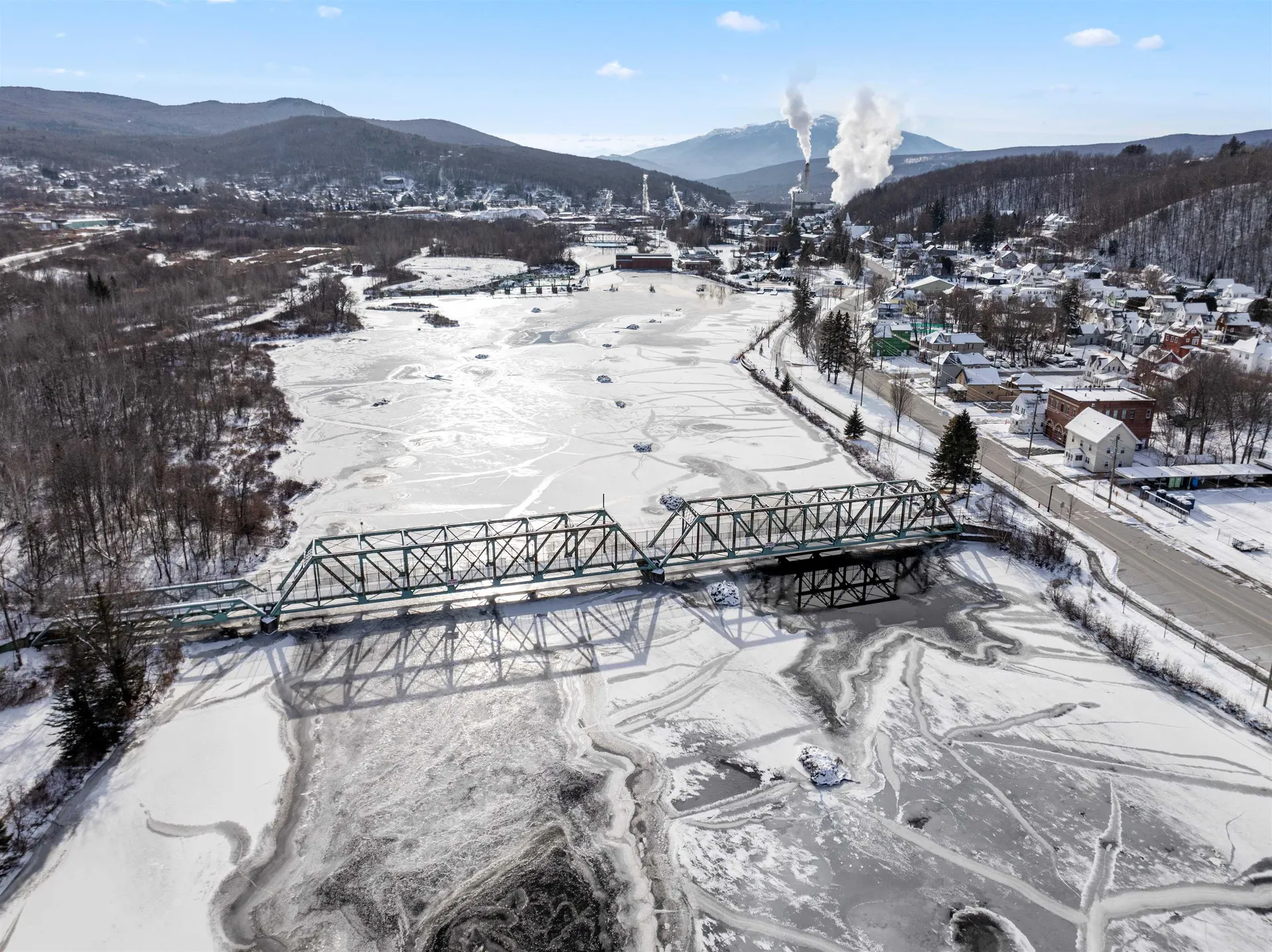 1816 Hutchins Street Berlin NH 03570