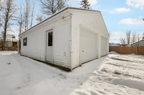 1816 Hutchins Street Berlin NH 03570