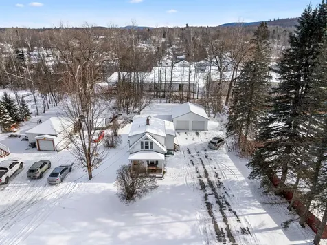 1816 Hutchins Street Berlin NH 03570