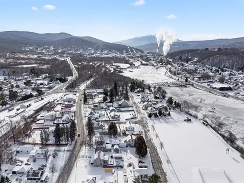 1816 Hutchins Street Berlin NH 03570