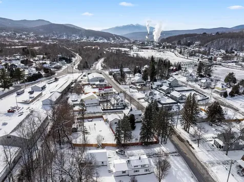 1816 Hutchins Street Berlin NH 03570