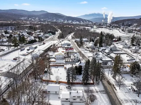 1816 Hutchins Street Berlin NH 03570