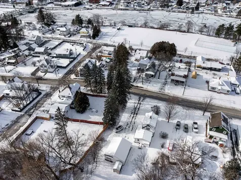 1816 Hutchins Street Berlin NH 03570