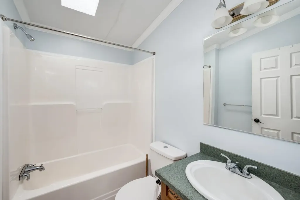 45 Seneca Street Rochester NH 03867