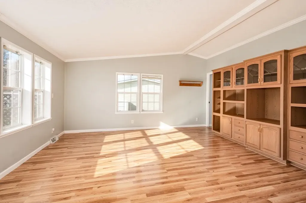 45 Seneca Street Rochester NH 03867