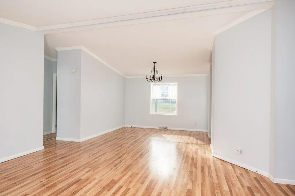 45 Seneca Street Rochester NH 03867