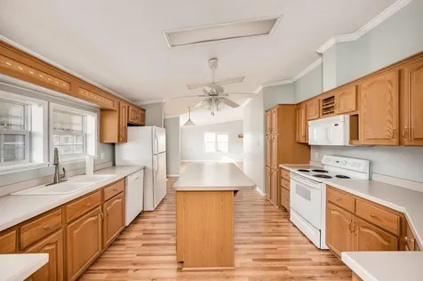 45 Seneca Street Rochester NH 03867