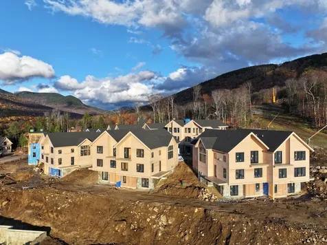 8B Ember Court Lincoln NH 03251