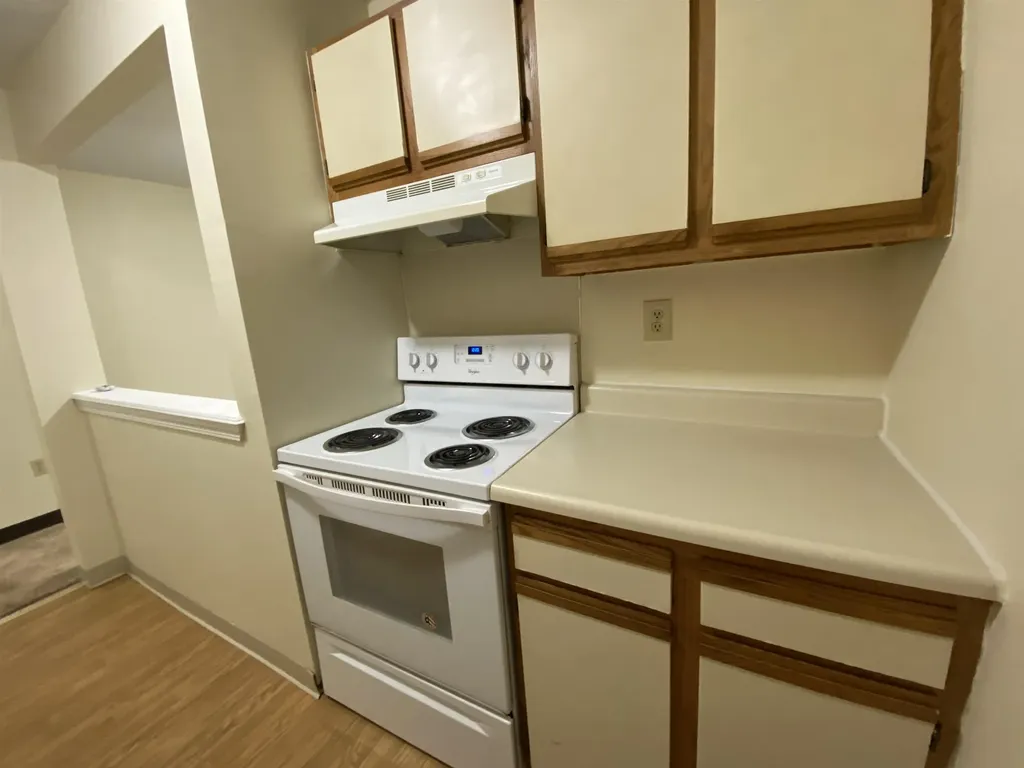 145 Eastern Avenue Manchester NH 03104