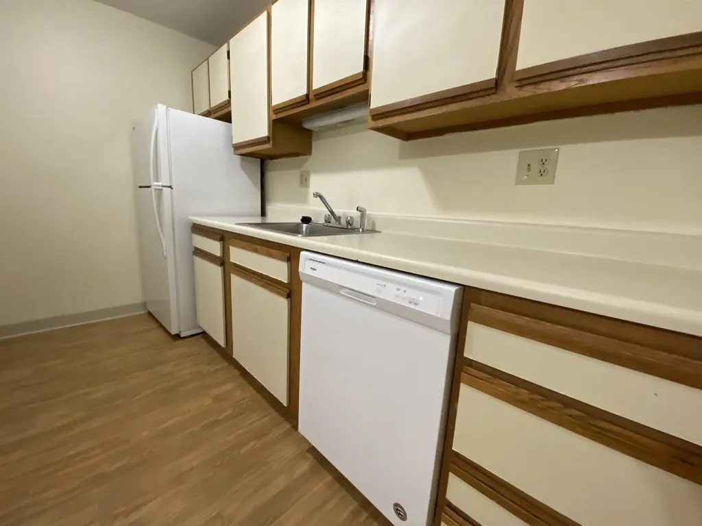 145 Eastern Avenue Manchester NH 03104