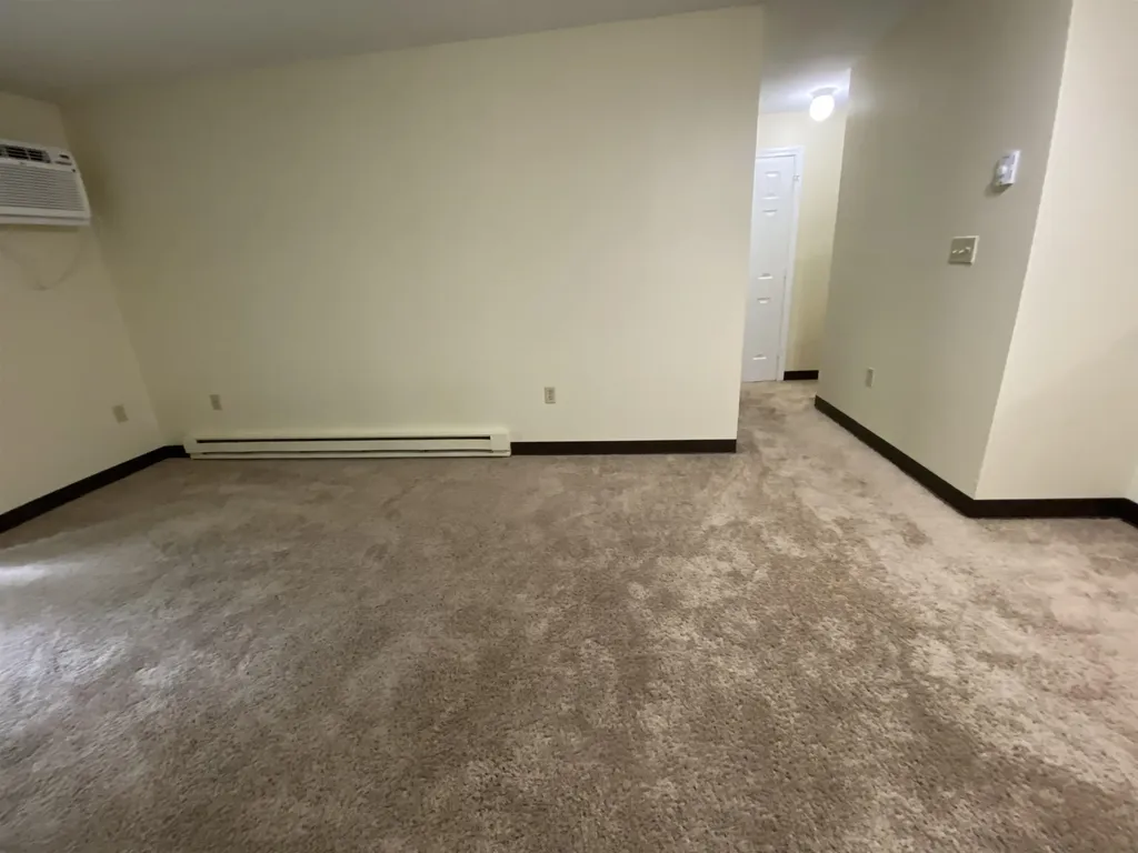 145 Eastern Avenue Manchester NH 03104